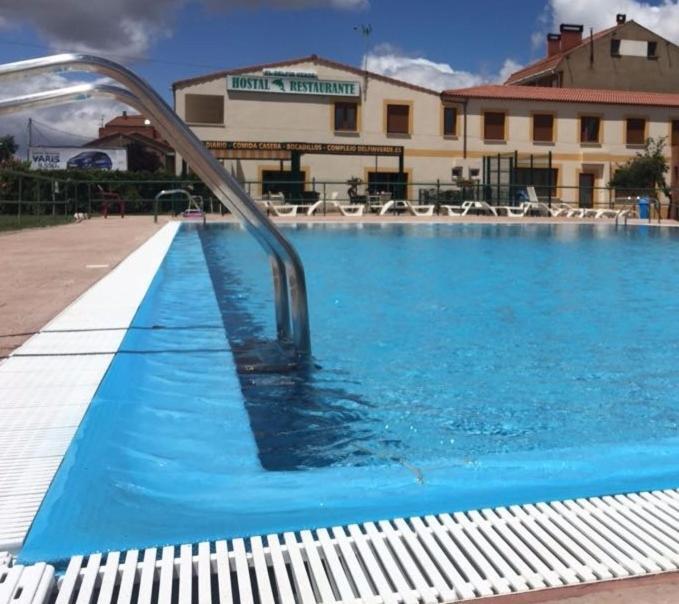 El Delfin Verde Villarente المظهر الخارجي الصورة