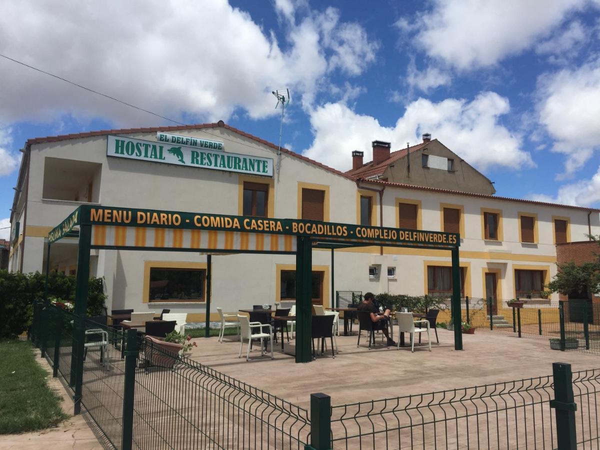 El Delfin Verde Villarente المظهر الخارجي الصورة